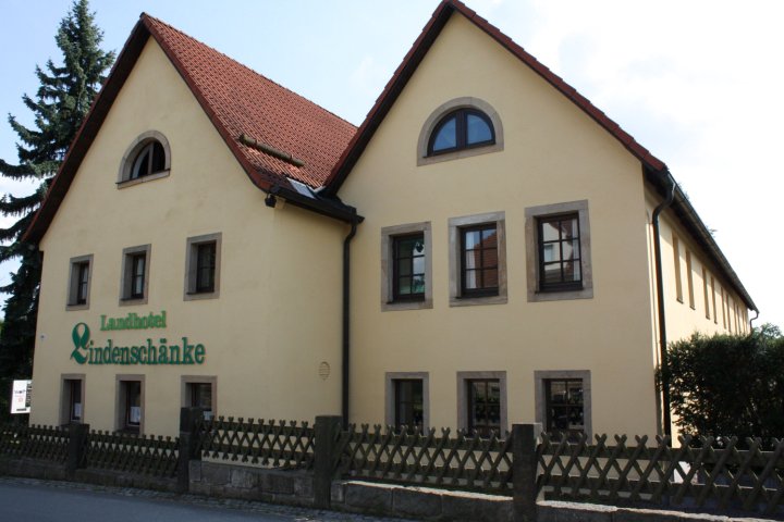 林登谢肯乡村酒店(Landhotel Lindenschänke)
