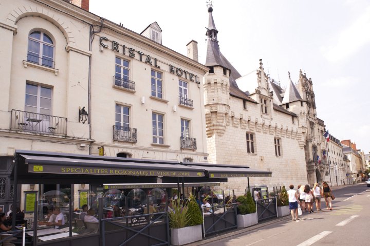 水晶餐厅酒店(Cristal Hôtel Restaurant)