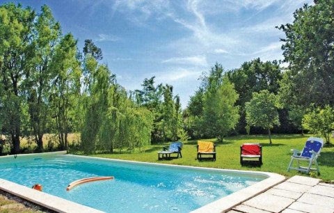 Awesome Home in Salon de Provence with 1 Bedrooms, WiFi and Outdoor Swimming Pool