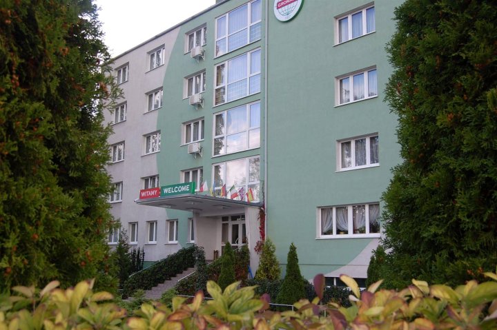 格罗马达波兹南酒店(Hotel Gromada Poznan)