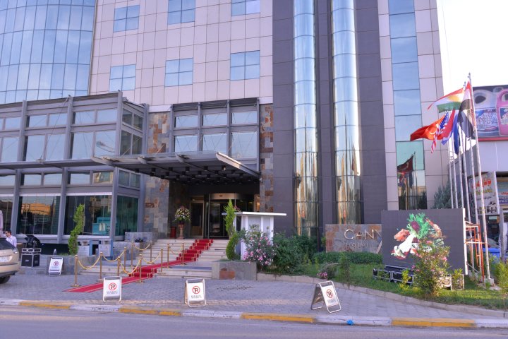 埃尔比勒峡谷酒店(Canyon Hotel Erbil)