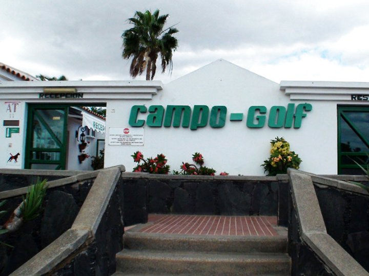 高尔夫球场洋房酒店(Bungalows Campo Golf)
