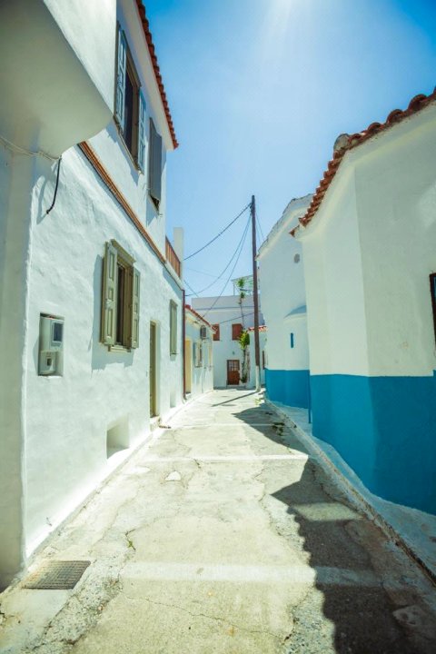 Chora Traditional 4 Bedroom House in Samos - Blg 69214