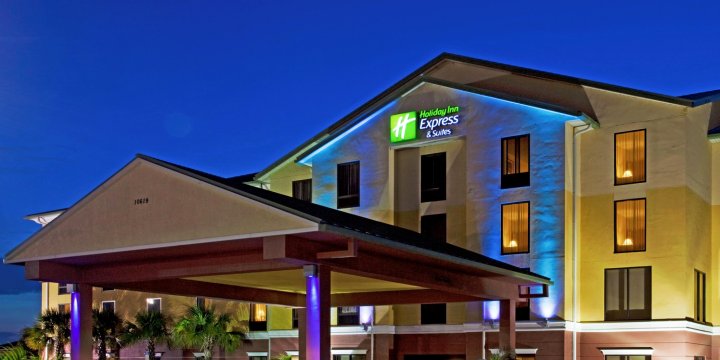 里奇港快捷假日&套房酒店(Holiday Inn Express Hotel & Suites Port Richey, an IHG Hotel)