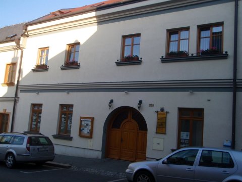 克罗梅日什旅馆(Penzion Kroměříž)