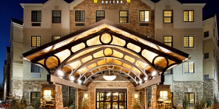 匹兹堡 - 克兰贝里城宿之桥套房公寓酒店 - IHG 旗下饭店(Staybridge Suites Pittsburgh-Cranberry Township, an IHG Hotel)