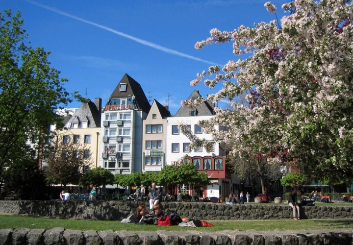 罗玛哈芬酒店(Hotel Römerhafen)