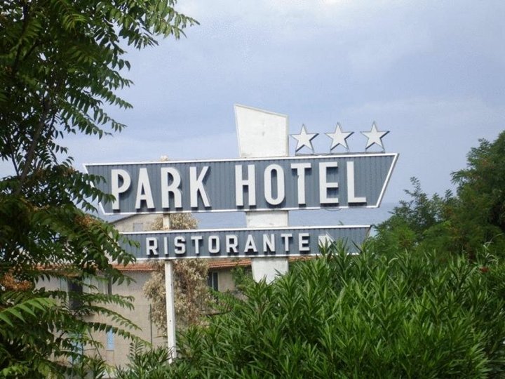 Park Hotel