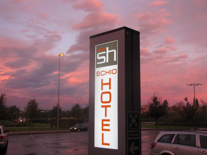 斯其奥酒店(Schio Hotel)