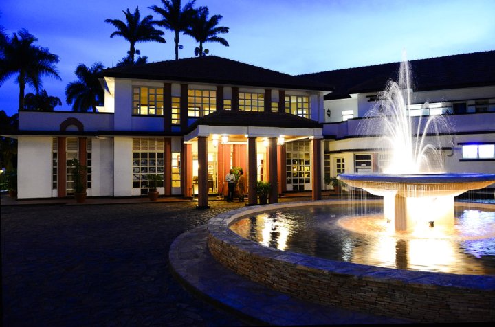 维多利亚湖格拉纳达酒店(Lake Victoria Granada Hotel)