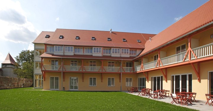 JUFA 讷德林根酒店(Jufa Hotel Nördlingen)