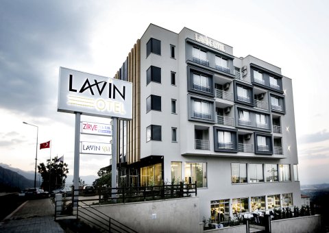 拉文酒店(Lavin Hotel)