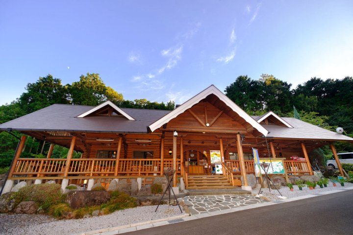 奥别府 Kinoko 之里小木屋旅馆(Log Cabin Kinoko No Sato)