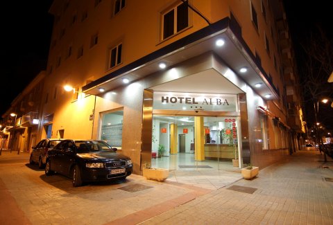 阿尔巴酒店(Hotel Alba)