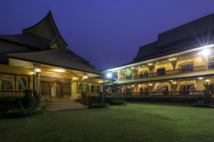 那卡拉吉公主清孔酒店(Nakaraj Princess Chiang Khong)