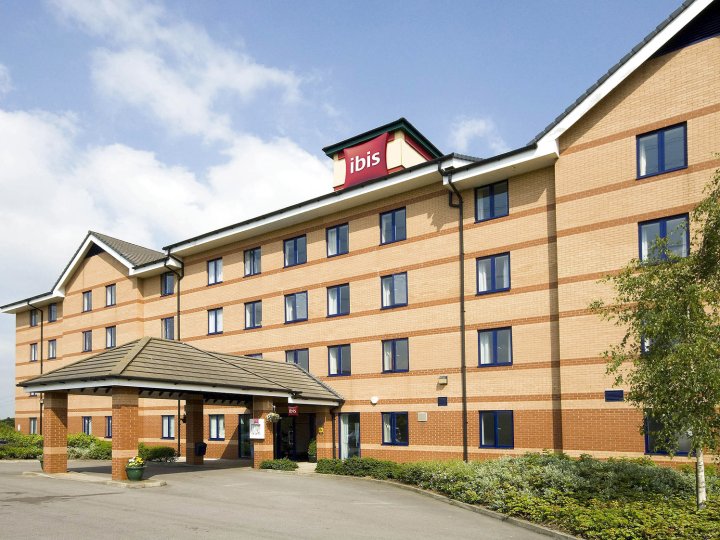 东罗瑟拉姆宜必思酒店 - (M18 / M1)(Ibis Rotherham East – (M18 / M1))