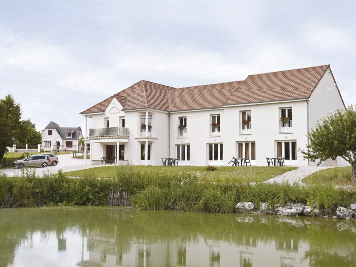 洛莉德城堡酒店(L'Orée des Châteaux)