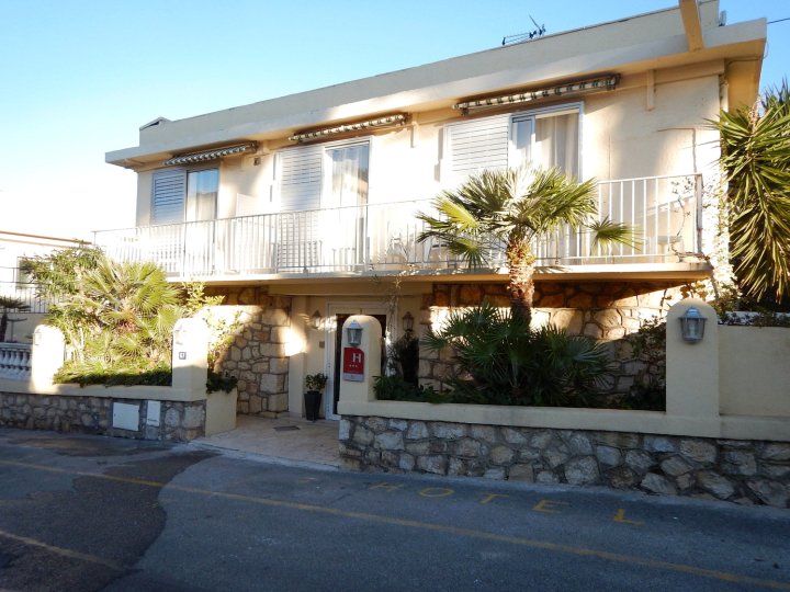 Hotel Miramar- Cap d'Antibes - La Garoupe Plage
