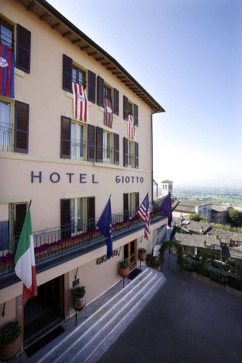 吉欧托温泉酒店(Giotto Hotel & Spa)