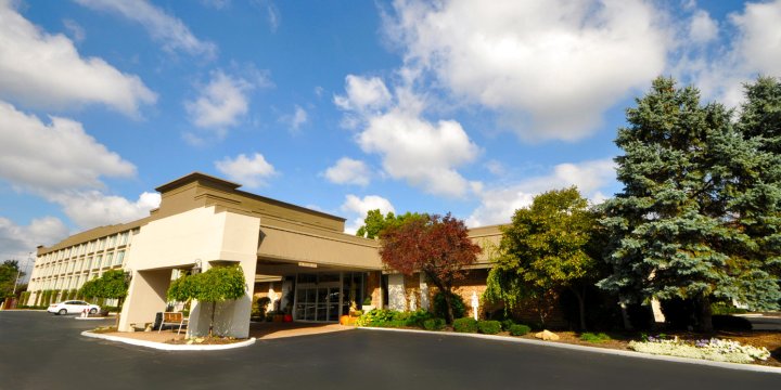 克利夫兰-梅菲尔德假日酒店(Holiday Inn Cleveland-Mayfield, an IHG Hotel)