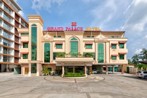 嘉逸豪庭酒店(Grand Palace Hotel)