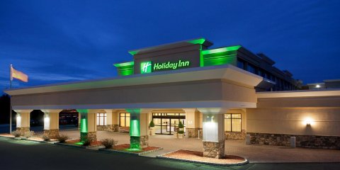 马尔堡假日套房酒店(Holiday Inn & Suites Marlborough, an IHG Hotel)