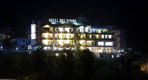 温泉酒店(Sandhya Hot Spring Health Care)