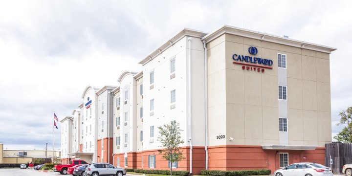 休斯顿I-10东烛木套房酒店(Candlewood Suites Houston I-10 East, an IHG Hotel)