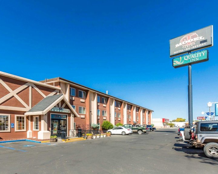 温尼马卡 - T型娱乐场品质酒店(Quality Inn Winnemucca- Model T Casino)