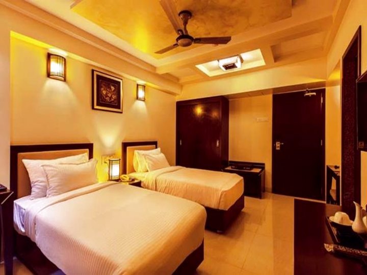 阿南塔行政套房酒店(Hotel Anantha Executive Suites)
