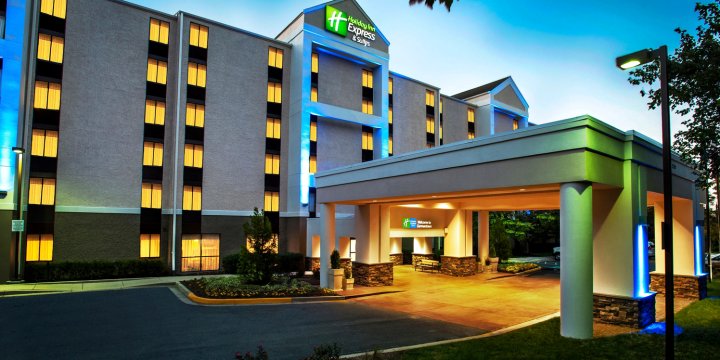 日耳曼敦智选假日酒店(Holiday Inn Express and Suites Germantown, an IHG Hotel)