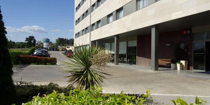 圣库加特智选假日酒店(Holiday Inn Express Sant Cugat, an IHG Hotel)