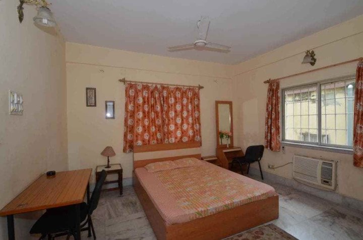 3BHK Apartment Accommodation in Kolkata