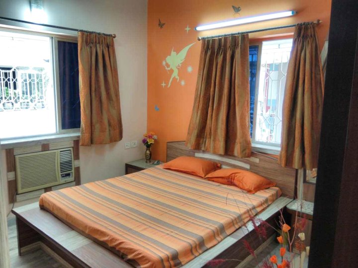 Comfortable 2BHK Fully Furnished Apartment in Kolkata