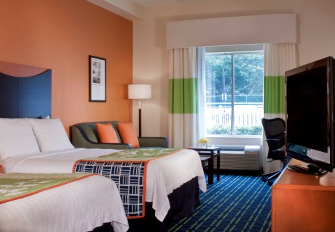 肯纳瑟亚特兰大万枫酒店(Fairfield Inn & Suites by Marriott Atlanta Kennesaw)