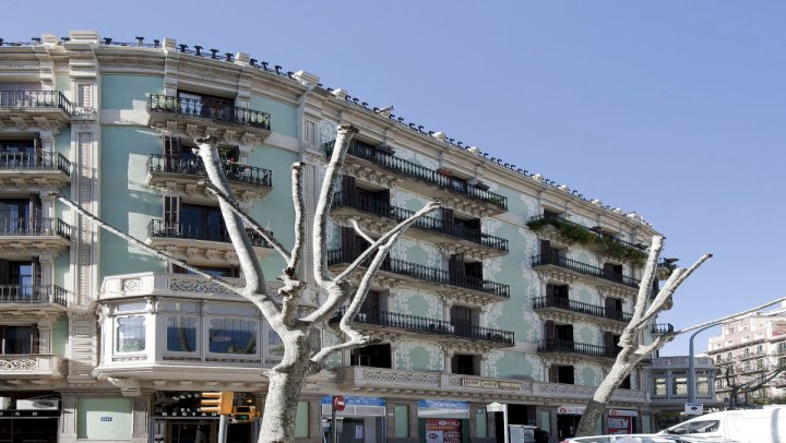 巴塞罗那中心旅馆(Hostal Central Barcelona)