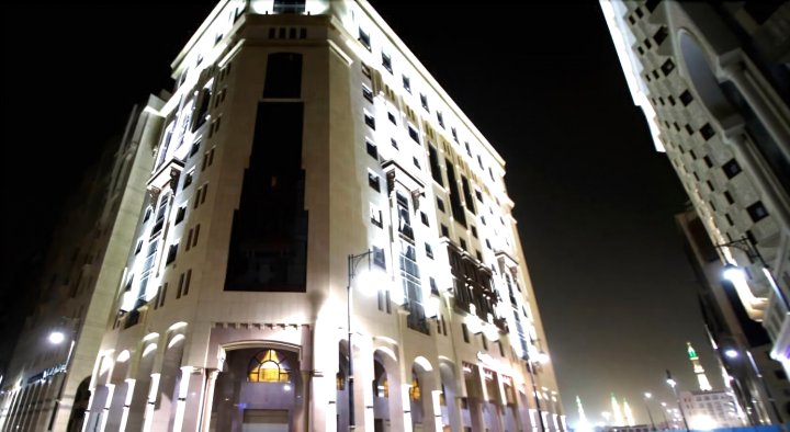 阿拉瓦达阿艾尔奎酒店(Al Rawda Al Aqeeq Hotel)