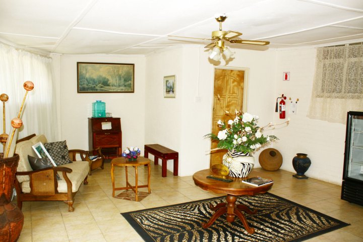 因坦贝尼小屋(Entabeni Lodge)