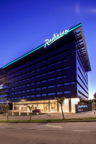 圣克鲁斯丽笙酒店(Radisson Hotel Santa Cruz)