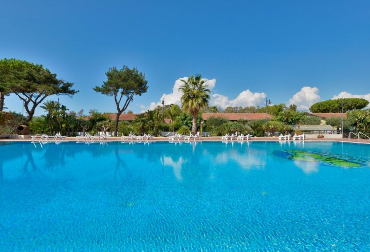 奥林匹亚奇伦托度假村(Olimpia Cilento Resort)