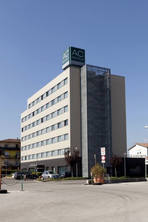 维琴察万豪AC酒店(AC Hotel Vicenza by Marriott)