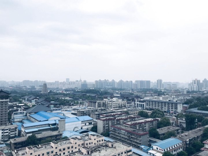 西安烟雨小屋民宿(与西影路分店)