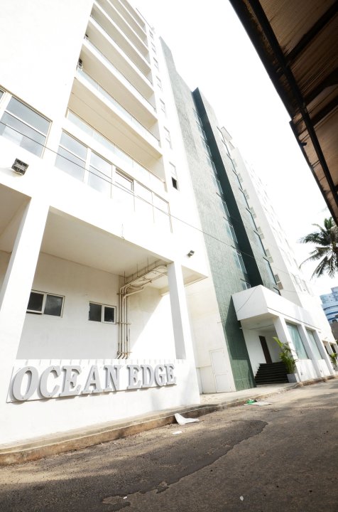 科伦坡海洋边缘套房酒店(Ocean Edge Suites & Hotel Colombo)