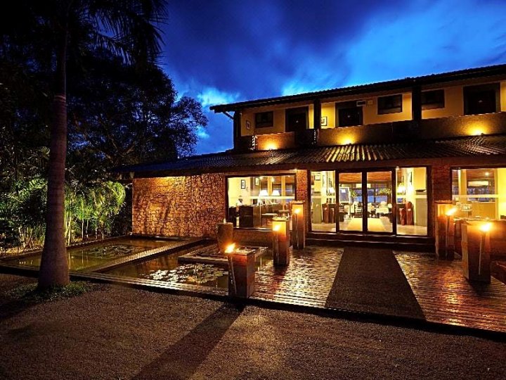 斯里兰卡艾科湖滨酒店(EKHO Lake Hotel Sri Lanka)