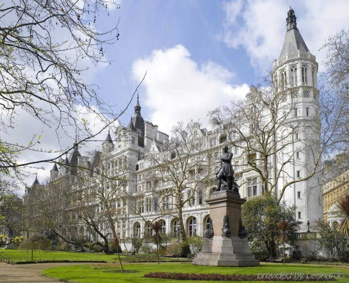 皇家霍斯嘉德斯酒店(The Royal Horseguards Hotel)