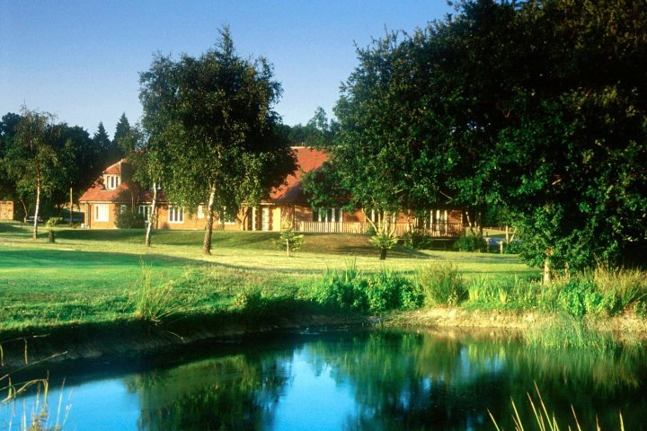 斯德尔斯姆高尔夫酒店(Sedlescombe Golf Hotel)