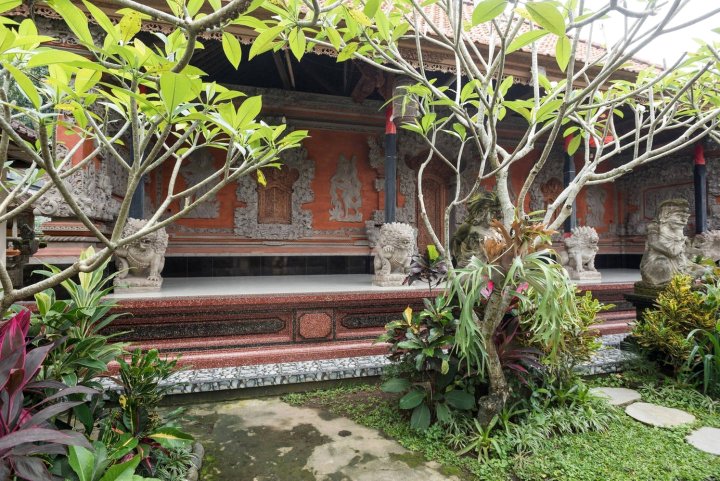 巴厘岛乌布阿拉姆普拉切塔旅馆(Alam Pracetha Bali Ubud)