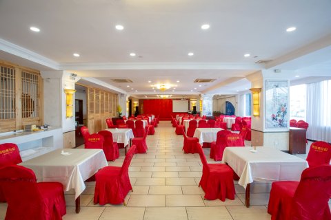 龙海良友温泉酒店