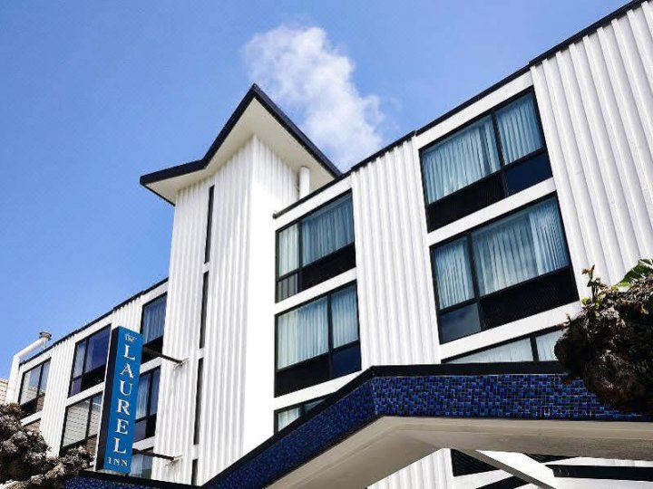 杰德威尔莱雷尔旅馆(Laurel Inn, a Joie de Vivre Hotel)