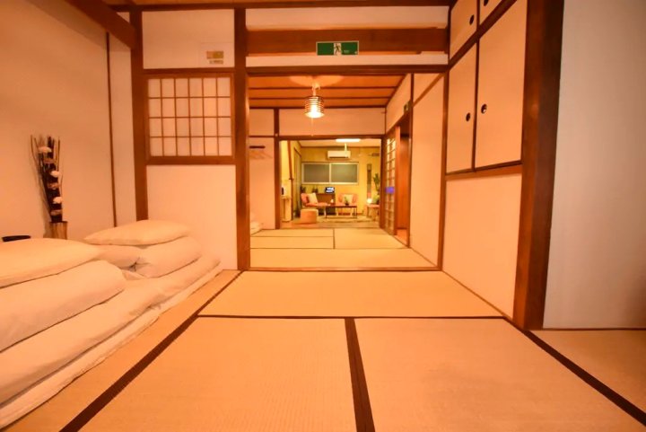 大阪娱乐之家酒店(Goraku House Osaka)